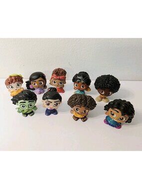 9 Disney Doorables ENCANTO Collection Peek Exclusive Mini Figures